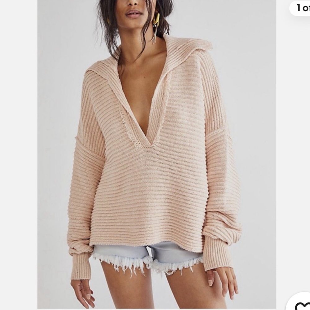 Free People Marlie Pullover sweater in a pink or "dusty pink" color size medium